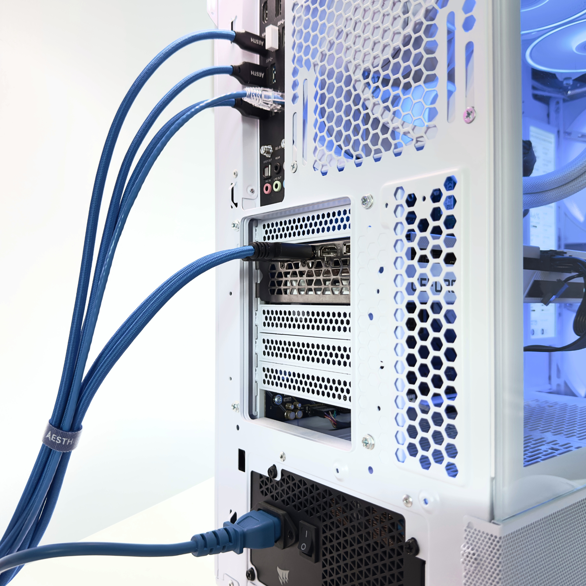 PC with Aesth blue braided cables